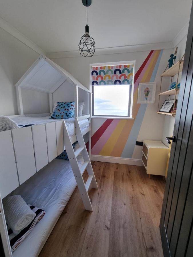 Salt & Surf-Sea Views In Saltburn Apartment Exterior foto